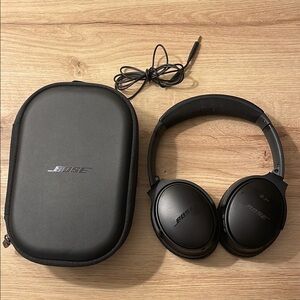 Bose Quiet Comfort 35 Space ii Black Headphones